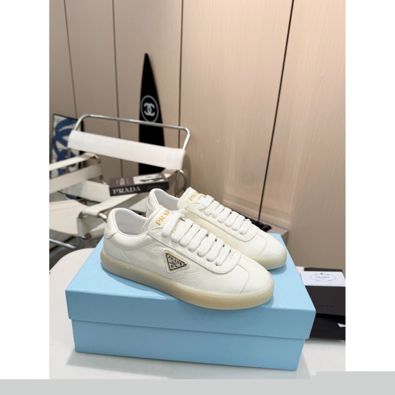 Pra*a casual shoes